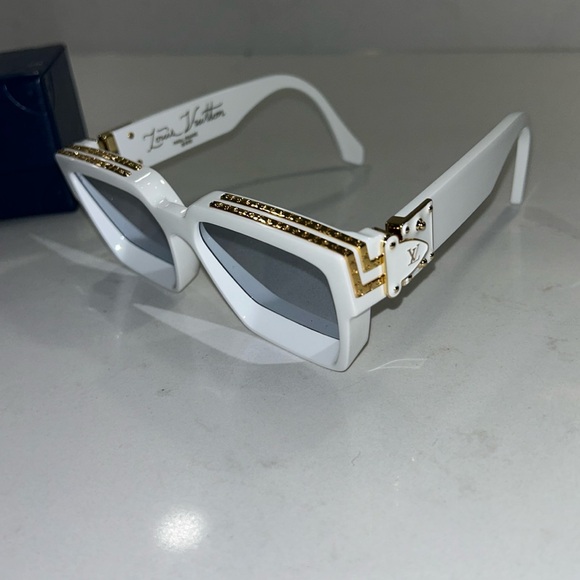 Authentic Louis Vuitton Virgil Abloh Millionaires - Picture 2 of 12